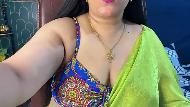 FlatVincy4 online show from July 25, 5:49 am
