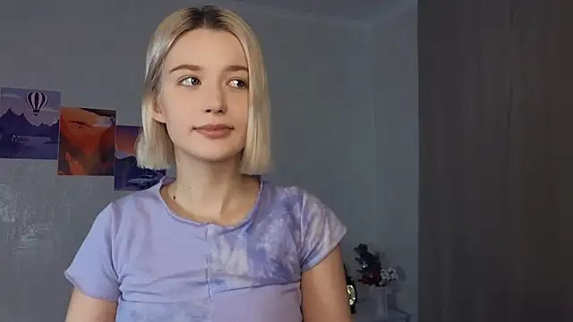 LucyLure online show from December 21, 9:12 am