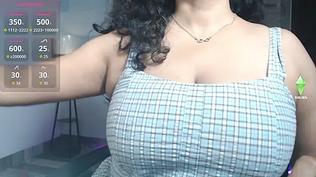 hot menka online show from May 25, 5:30 pm