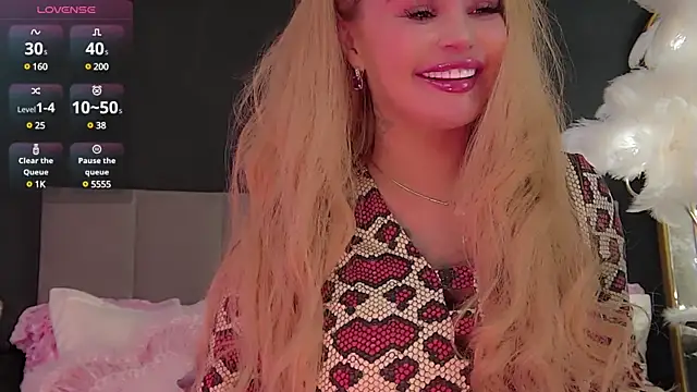 Marussia luxury online show from March 11, 4:07 pm