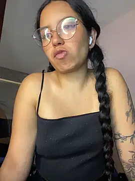 Rosita forever  online show from June 2, 5:37 pm