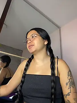 Rosita forever  online show from June 10, 3:55 pm