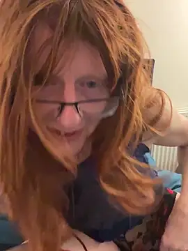 Valerie-4-U online show from February 12, 5:26 pm