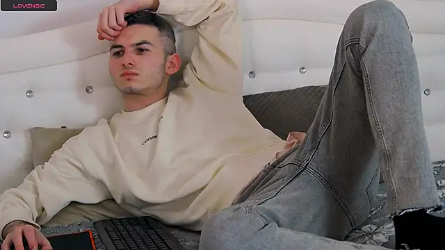 Devin Jay online show from February 10, 1:57 am