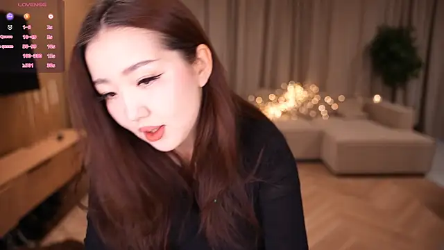 Snapshot of Amelyisthatyou chatting on March 29, 4:01 am Amelyisthatyou online show from March 29, 4:01 am