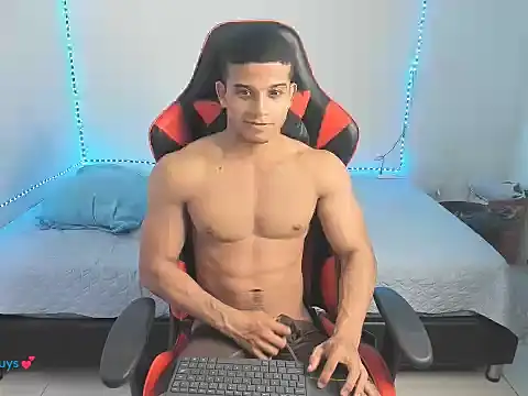 Snapshot of oliver_thompsson7 chatting on March 31, 3:30 am oliver thompsson7 online show from March 31, 3:30 am