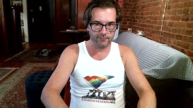 Johnny Bottoms online show from February 14, 2:36 pm