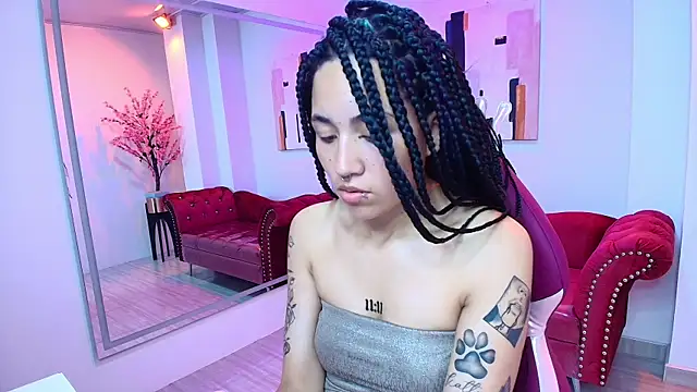 Leia queens online show from January 10, 5:24 pm