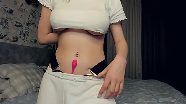 LilianGrindle online show from January 24, 12:09 am