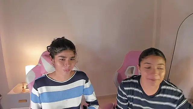 martina roldam online show from September 27, 2:16 am