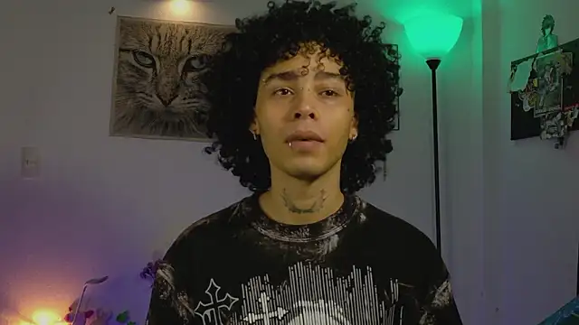 Snapshot of seven7xis chatting on March 15, 4:40 am seven7xis online show from March 15, 4:40 am