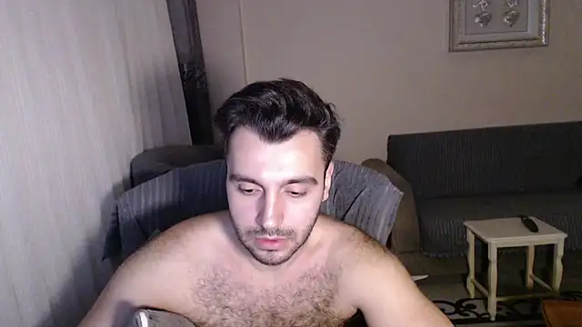 handsomeee04 online show from September 27, 11:54 pm