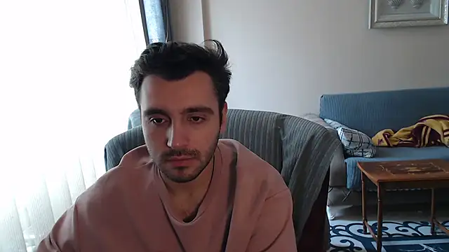 handsomeee04 online show from October 23, 12:48 pm