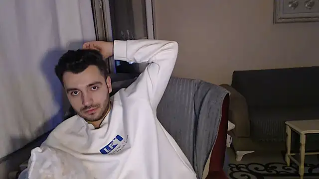 handsomeee04 online show from November 9, 1:26 am