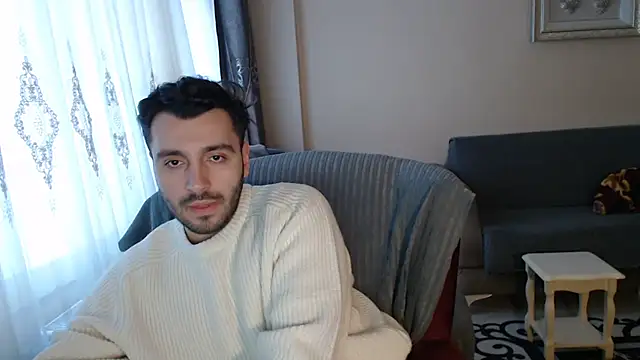 handsomeee04 online show from December 15, 5:55 am