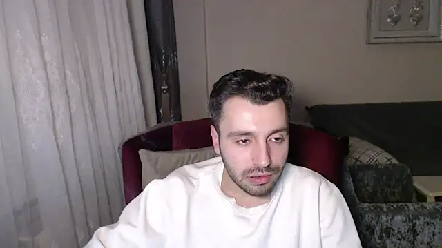 handsomeee04 online show from February 21, 1:50 am