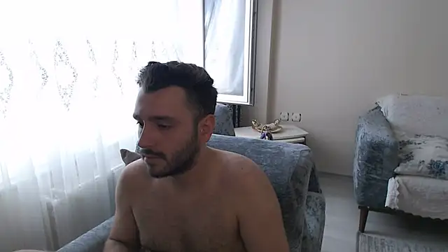 handsomeee04 online show from June 22, 12:57 pm