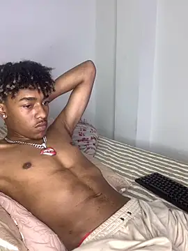 Boy cock18 online show from January 2, 2:33 am