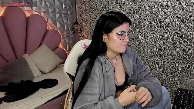 morgan reds online show from January 4, 9:10 am