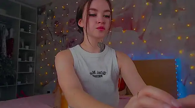 Naughty Mable online show from December 27, 4:36 am