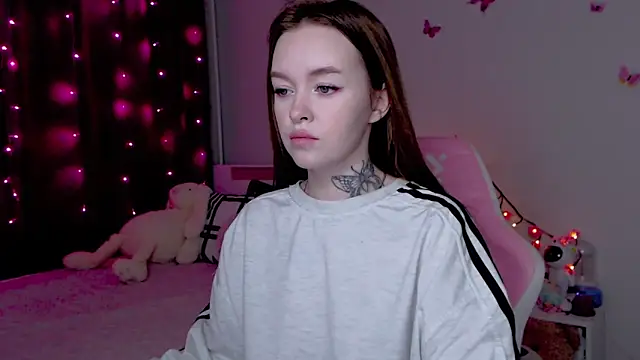 Naughty Mable online show from November 17, 1:11 am