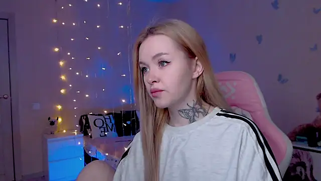 Naughty Mable online show from March 29, 12:21 am