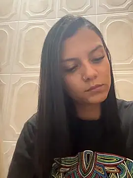 Snapshot of Abril_jones10 chatting on November 22, 11:26 pm Abril jones10 online show from November 22, 11:26 pm