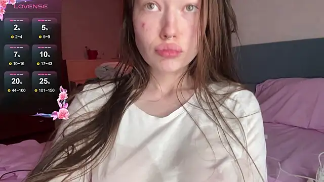 eva varnerr online show from March 24, 8:58 pm