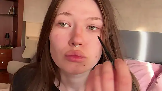 eva varnerr online show from May 25, 3:12 am