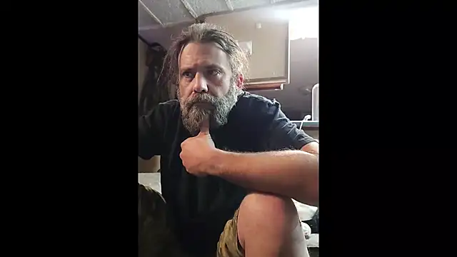 zaneporter46 online show from May 3, 8:31 am