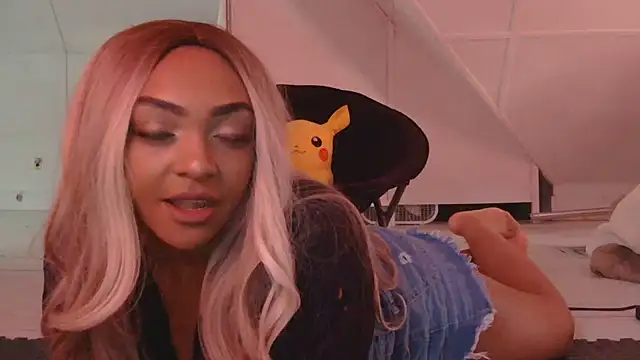 jaslenelovely online show from December 30, 4:19 pm
