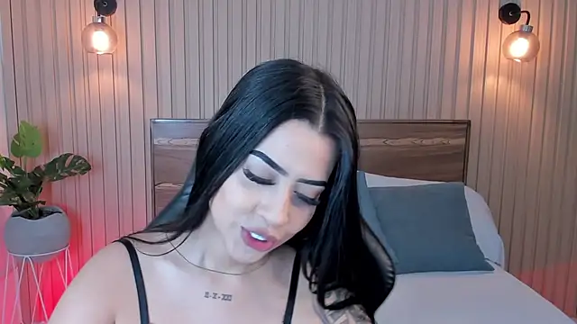 veronica 19  online show from January 17, 7:16 pm