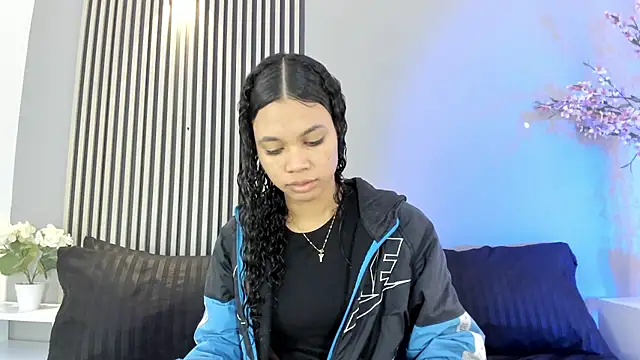 GysellHanson online show from March 9, 11:47 am