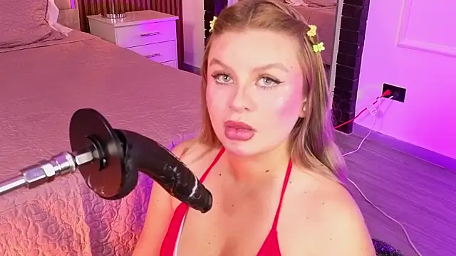 LolaAngellx online show from July 13, 8:33 pm