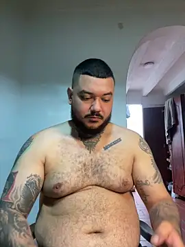 Snapshot of El_Titan1998 chatting on March 13, 1:51 pm El Titan1998 online show from March 13, 1:51 pm