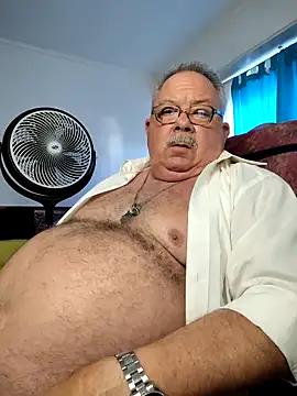 Snapshot of bylytom24 chatting on January 7, 8:55 pm bylytom24 online show from January 7, 8:55 pm