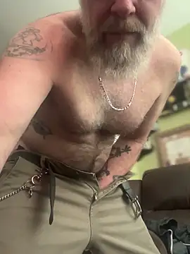 Snapshot of Jefloves68 chatting on March 14, 8:36 pm Jefloves68 online show from March 14, 8:36 pm