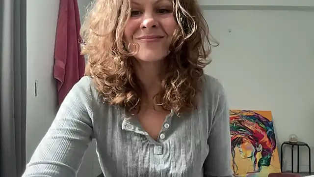 Snapshot of leahsparkles chatting on October 11, 2:59 pm leahsparkles online show from October 11, 2:59 pm