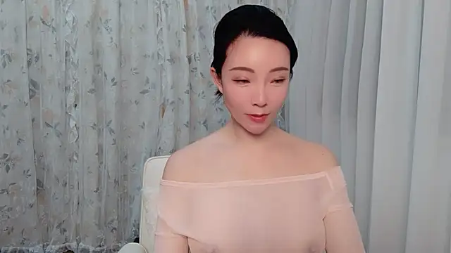 Snapshot of Lucky-kaka999 chatting on February 18, 3:21 pm Lucky-kaka999 online show from February 18, 3:21 pm