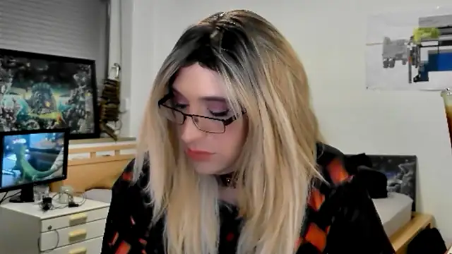 DYasmin69 online show from February 15, 11:36 pm