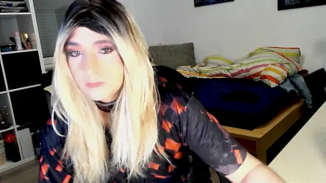 DYasmin69 online show from March 8, 5:59 am