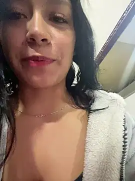 Charlotemonroe online show from January 3, 10:29 pm