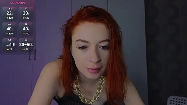 Cuteroxyfoxy online show from June 24, 4:33 am