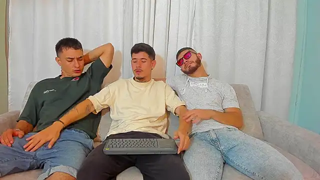 hell twink online show from May 2, 1:54 am