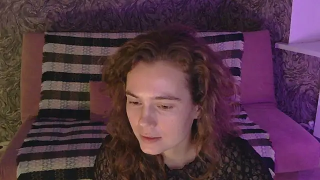 CurlyNed online show from December 25, 5:26 pm