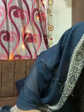 Snapshot of natasha1515 chatting on January 28, 3:25 pm natasha1515 online show from January 28, 3:25 pm