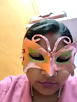 Snapshot of sweet_suman chatting on January 11, 3:52 pm sweet suman online show from January 11, 3:52 pm