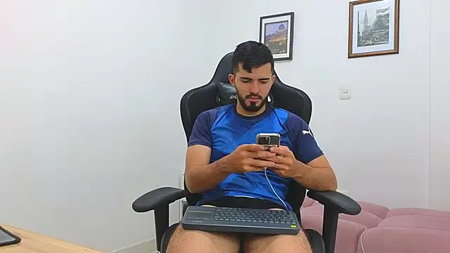 Massimoo 07 online show from January 31, 8:01 pm