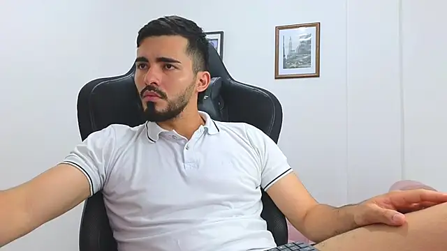 Massimoo 07 online show from February 3, 10:11 pm