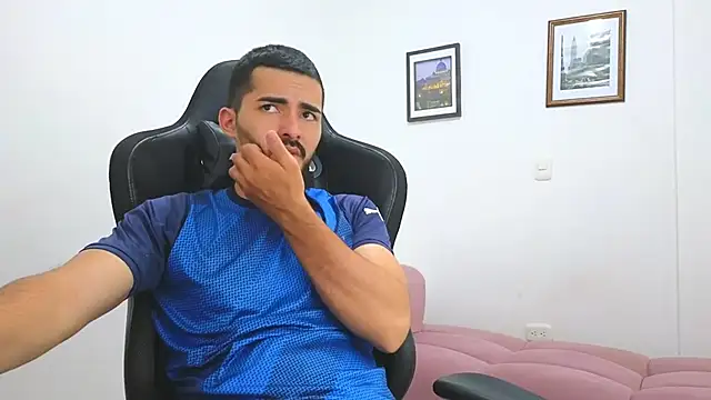 Massimoo 07 online show from March 13, 9:37 pm